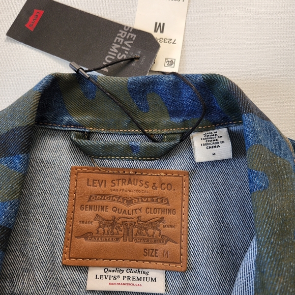 Levi's Camouflage Denim Trucker Jacket - Picture 6 of 11